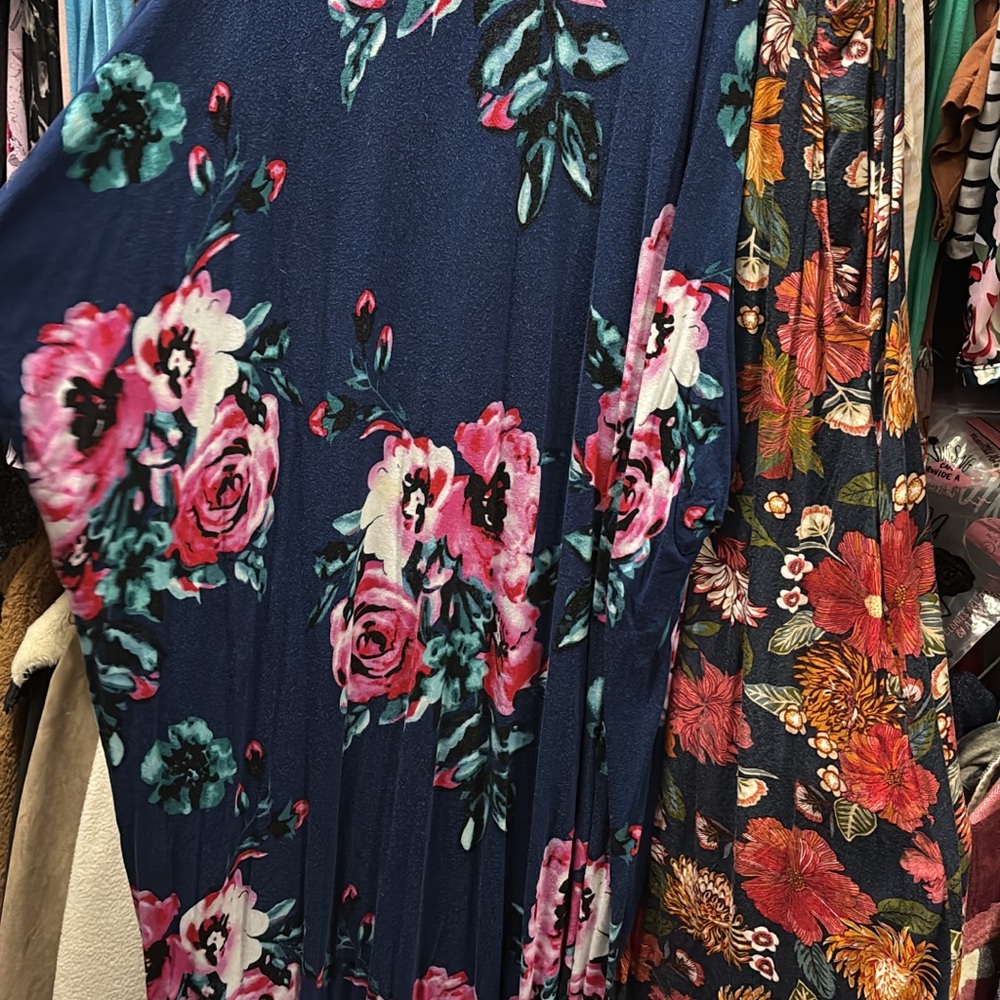 XL latched mama Floral cocoon Dress in Navy and Pink